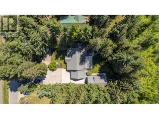 1047 Wharf Road. Scotch Creek, British Columbia