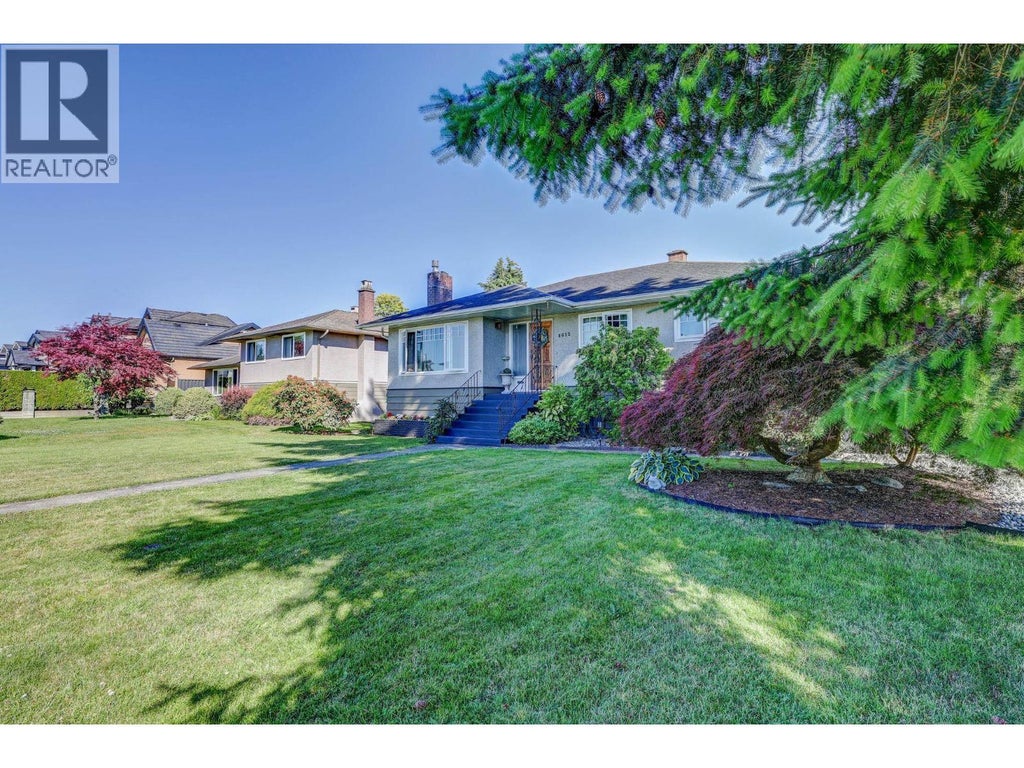 8612 11th Avenue, Burnaby