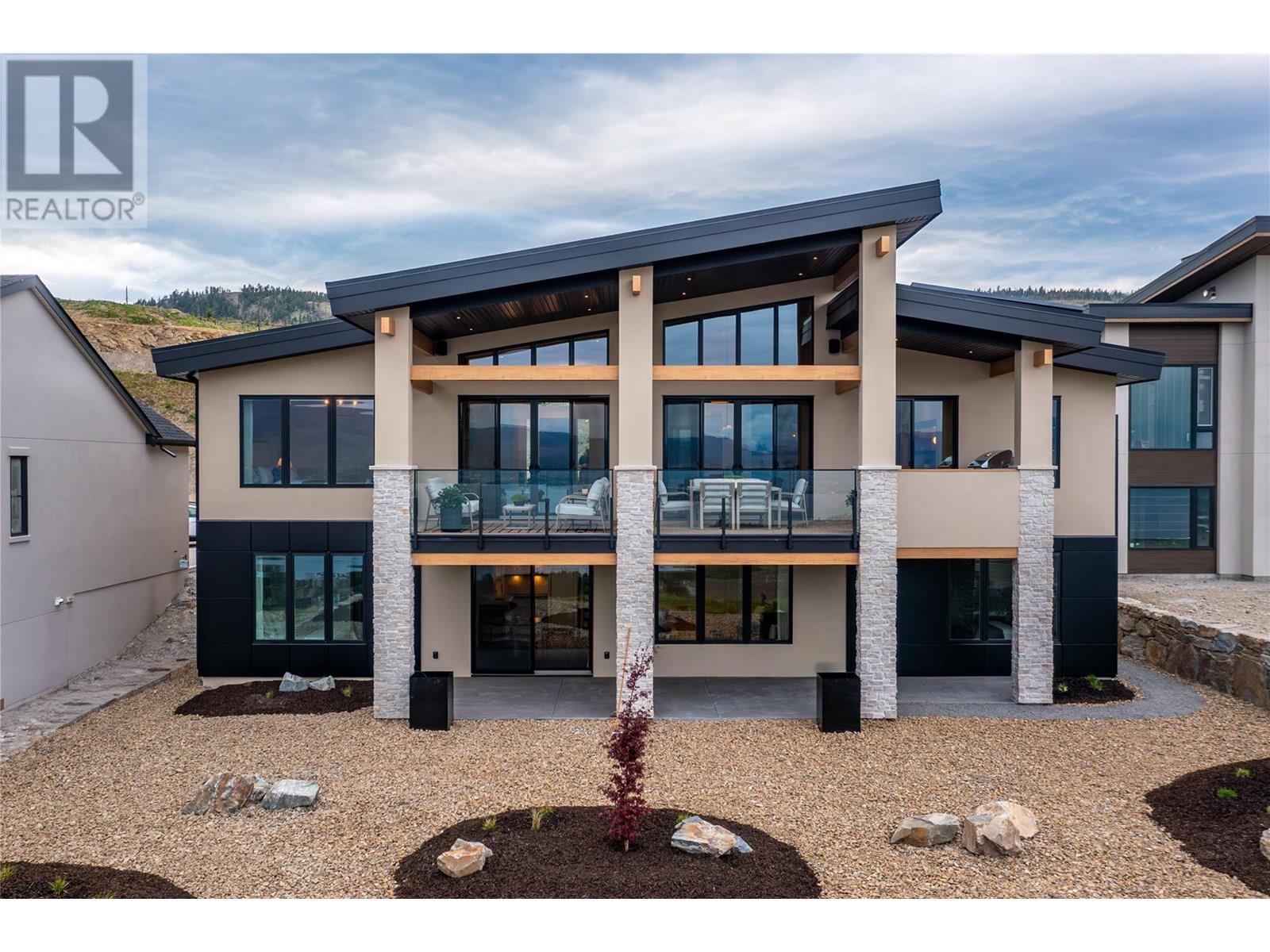 4017 Sunstone Street. West Kelowna, British Columbia