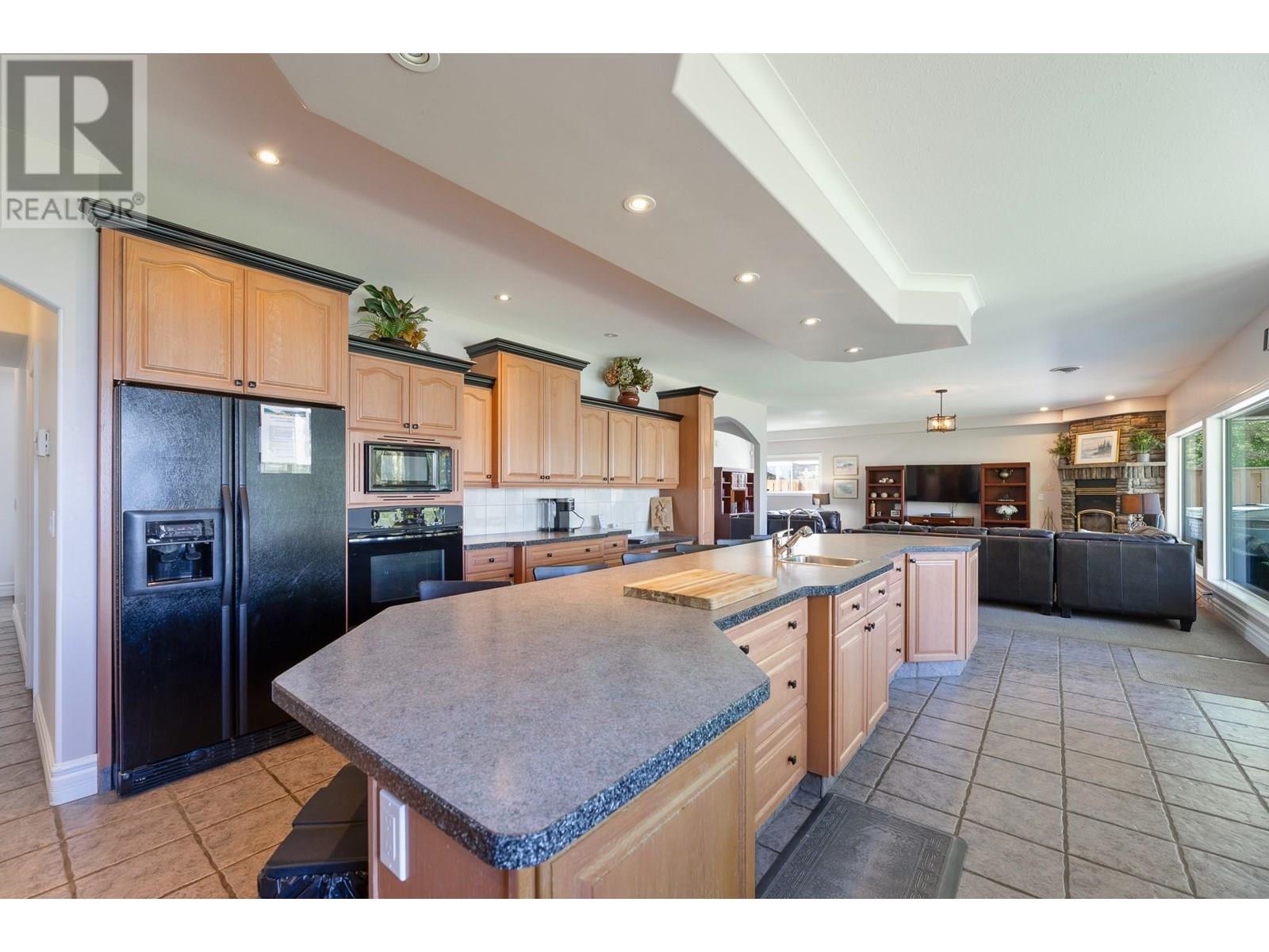 166 Sundial Road. Oliver, British Columbia