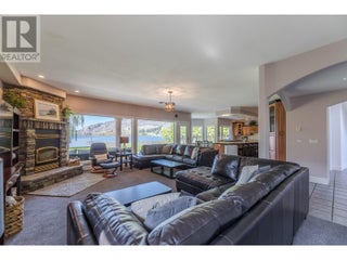 166 Sundial Road. Oliver, British Columbia