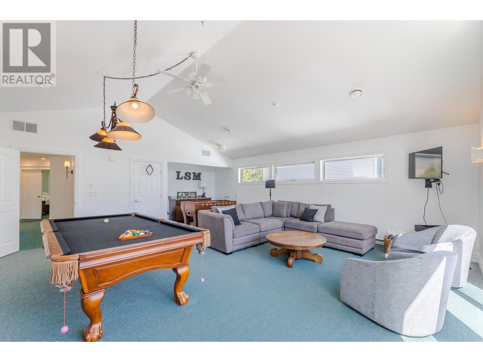 166 Sundial Road. Oliver, British Columbia