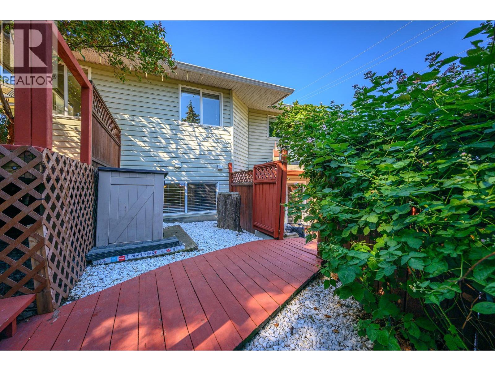 1041 11 Avenue Unit# 3. Vernon, British Columbia