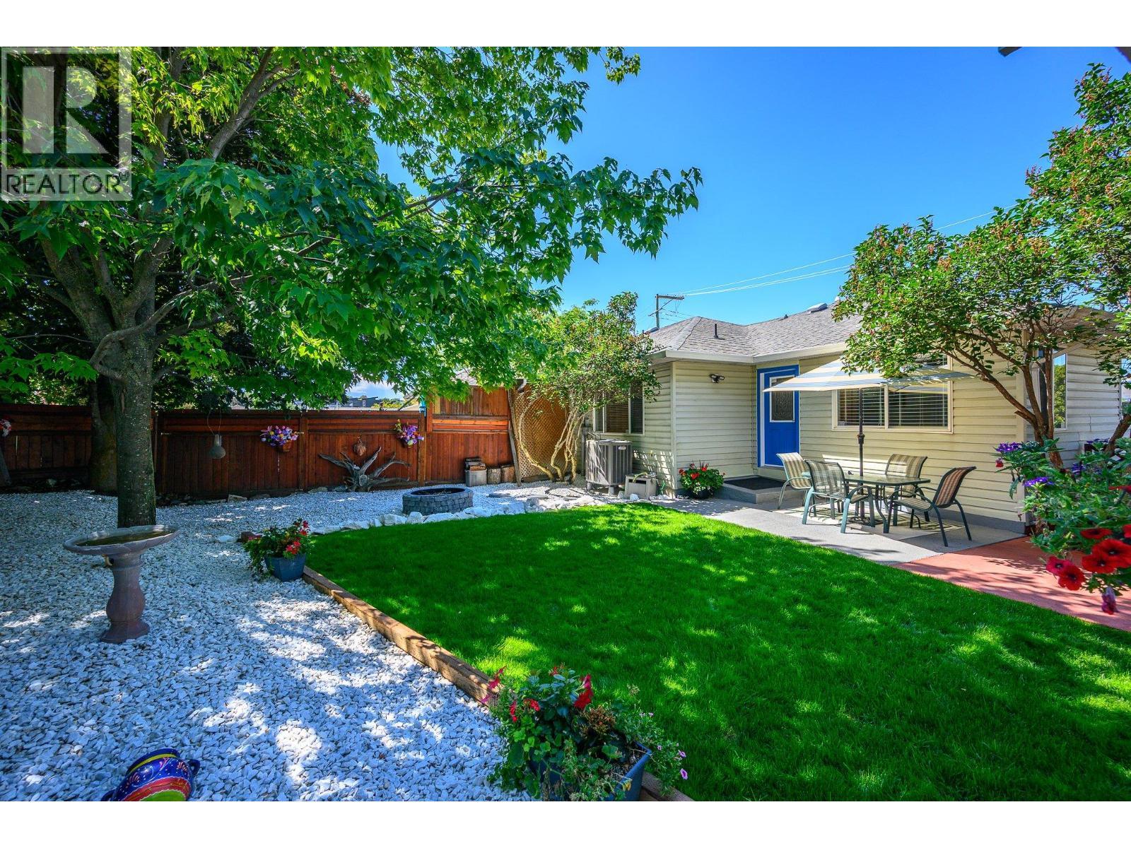 1041 11 Avenue Unit# 3. Vernon, British Columbia