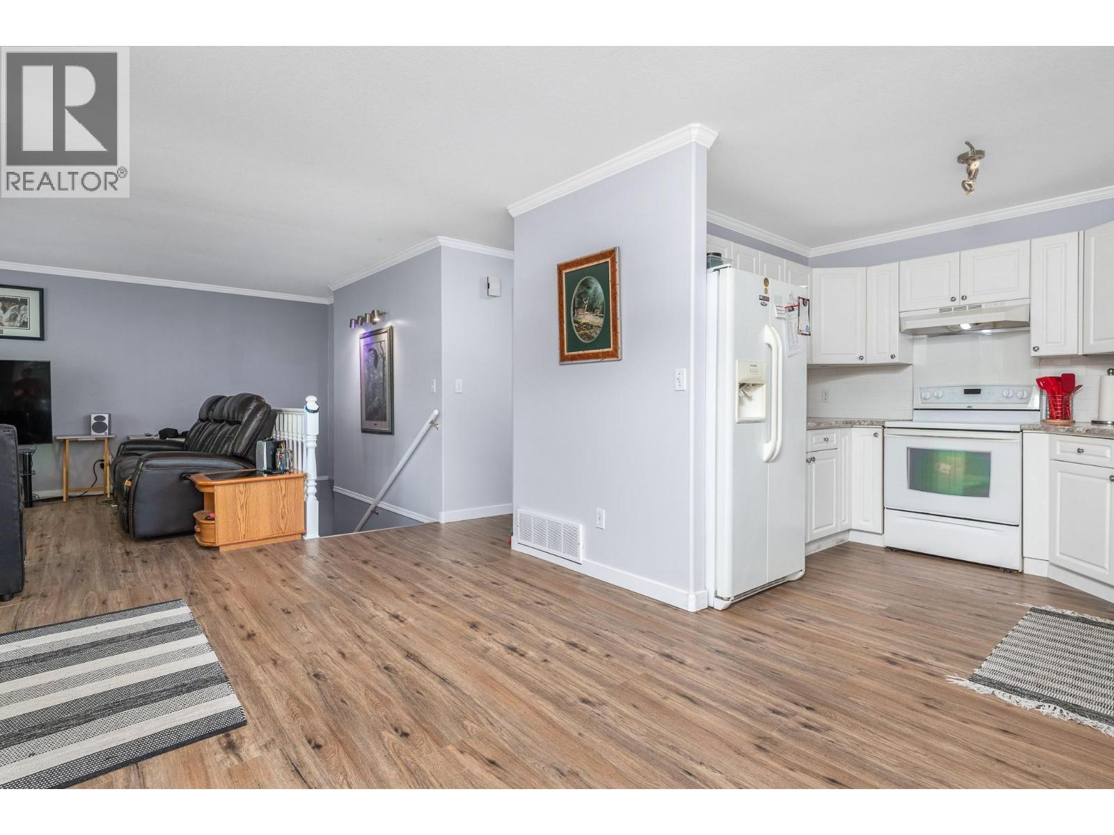 1041 11 Avenue Unit# 3. Vernon, British Columbia