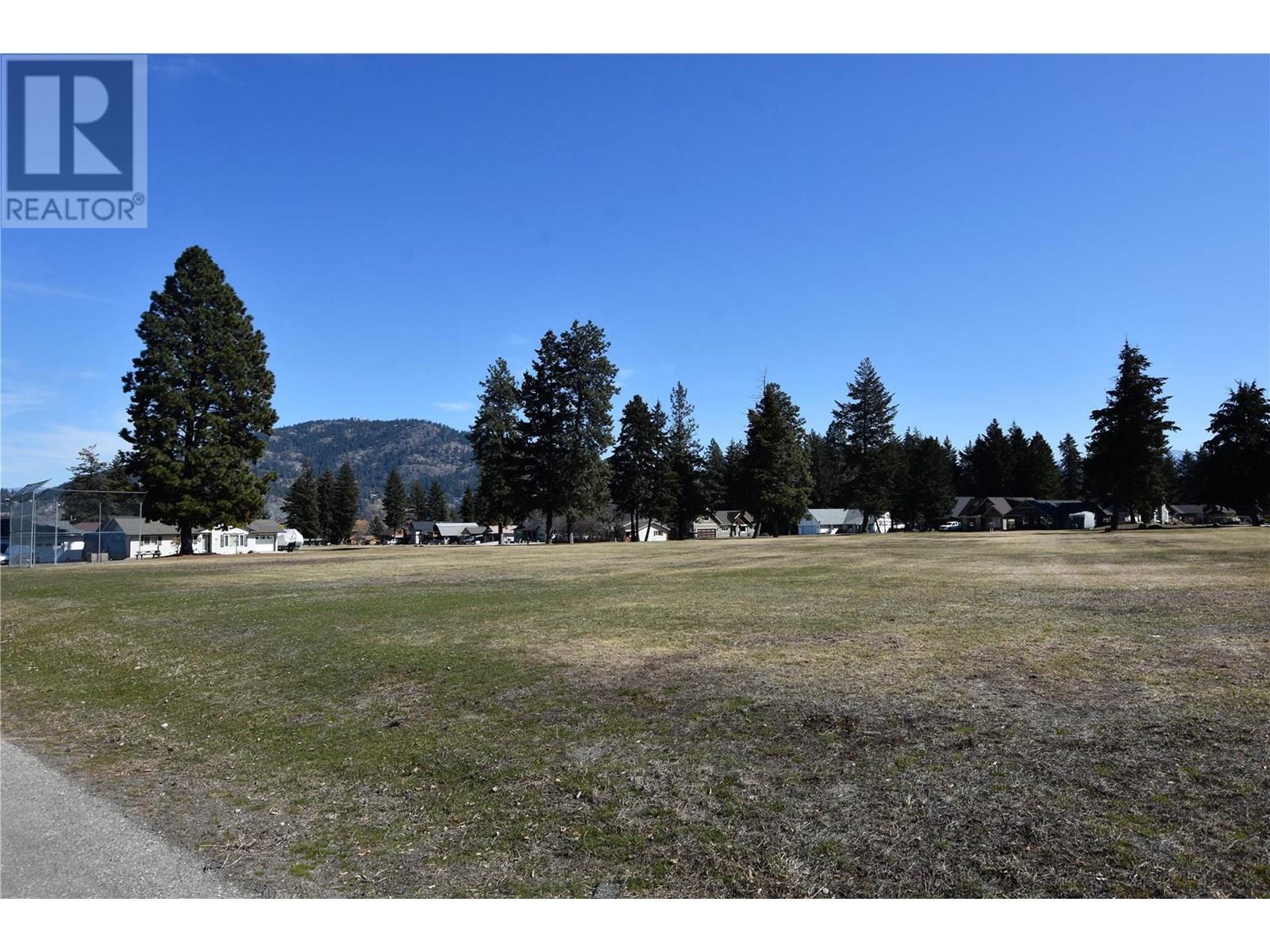 536 Loon Avenue. Vernon, British Columbia