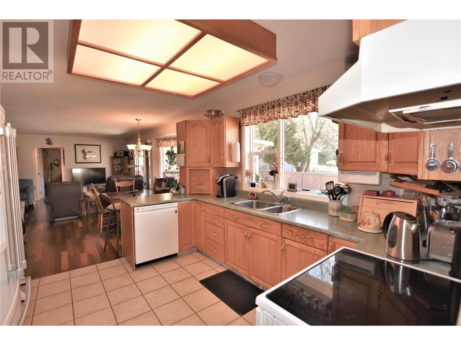 536 Loon Avenue. Vernon, British Columbia