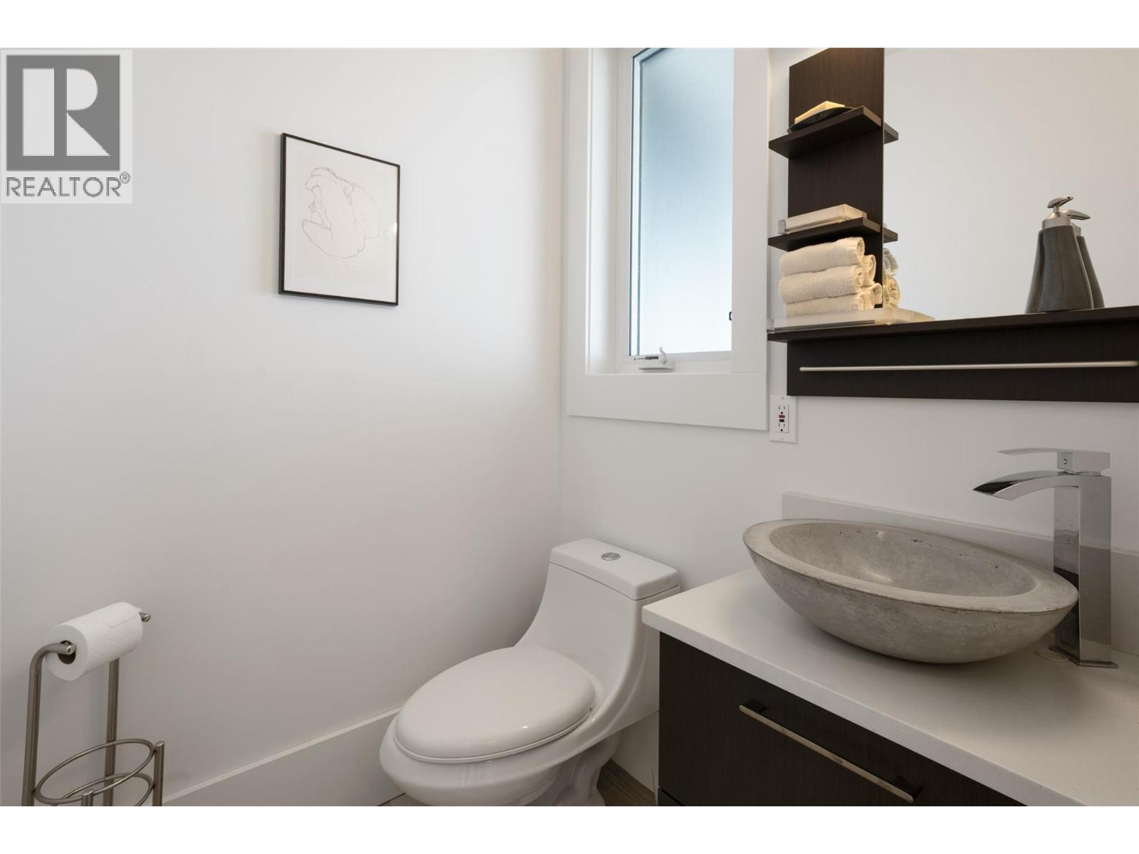 2375 Grantham Road. Kelowna, British Columbia