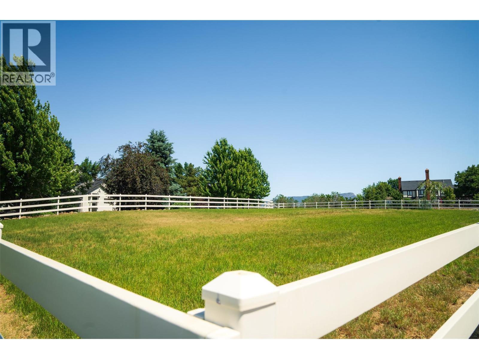 2375 Grantham Road. Kelowna, British Columbia