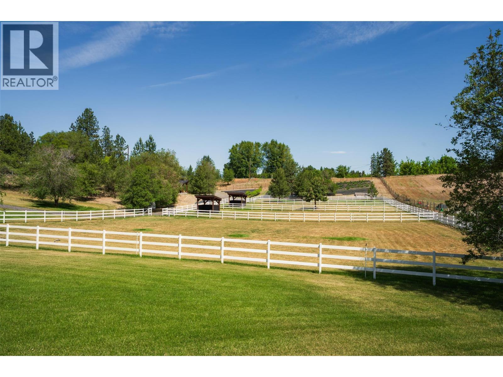 2375 Grantham Road. Kelowna, British Columbia