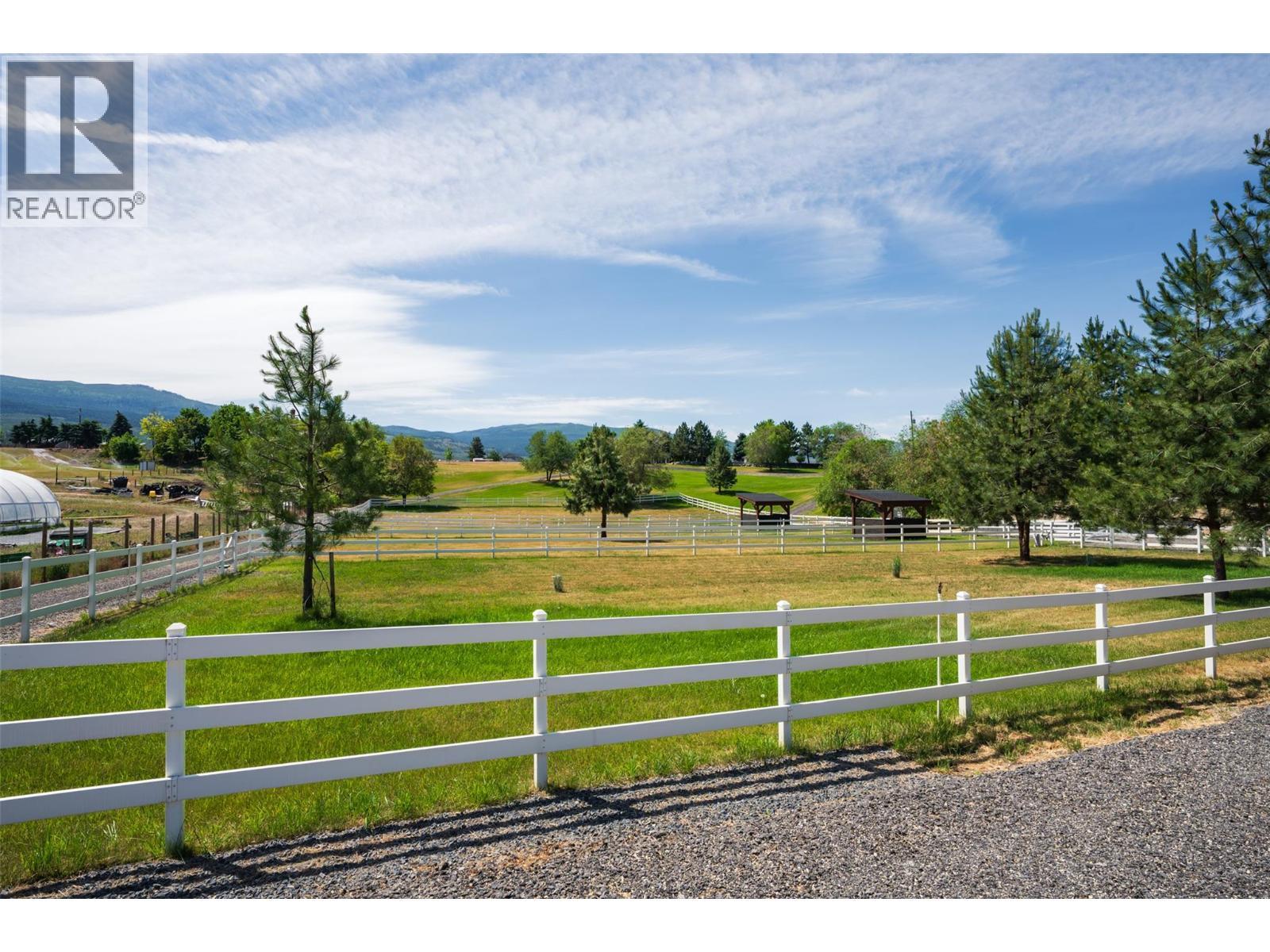 2375 Grantham Road. Kelowna, British Columbia
