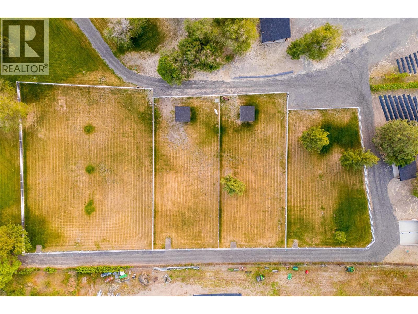 2375 Grantham Road. Kelowna, British Columbia