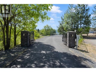 2375 Grantham Road. Kelowna, British Columbia