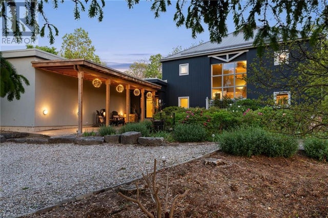 364 Robinson Road, Brantford