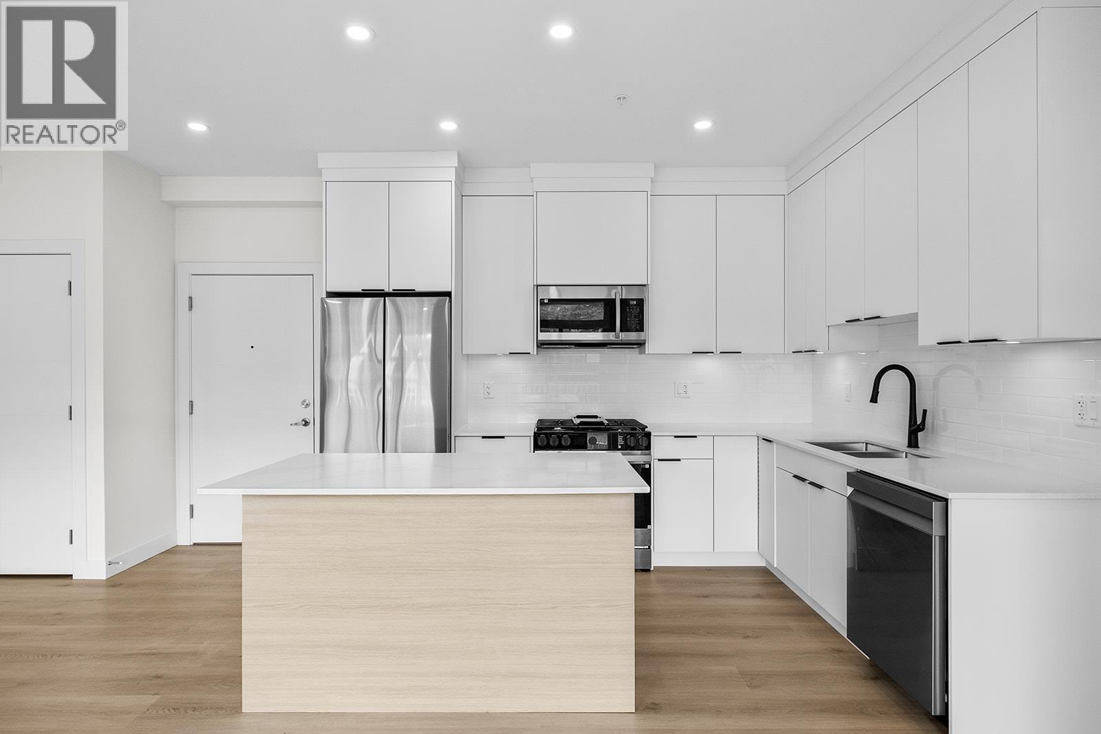 5300 Main Street Unit# 202. Kelowna, British Columbia