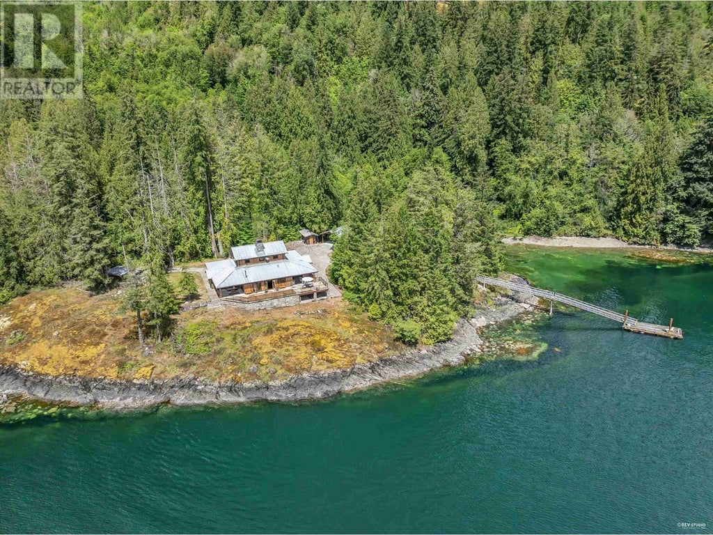 15781 East Egmont Shoreline, Egmont