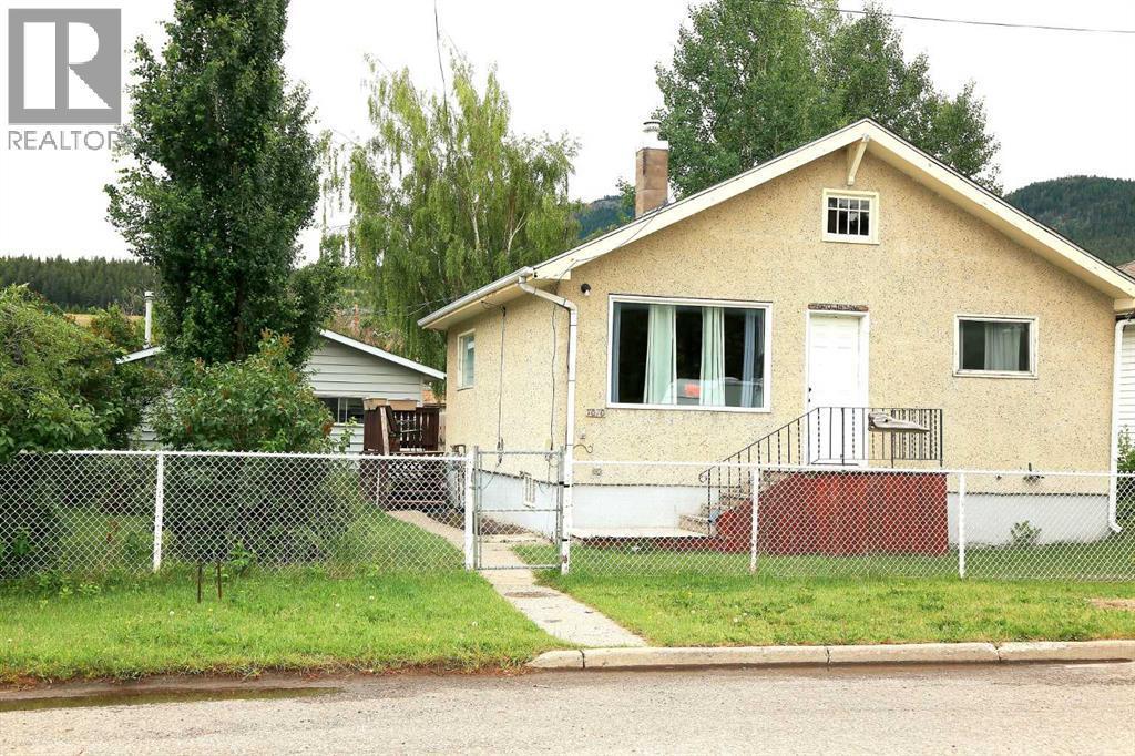 7070 18 Avenue, Coleman