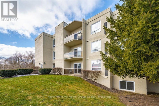 301 - 245 Queen Street W, Centre Wellington (fergus)