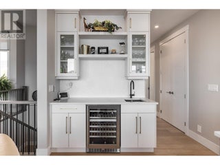 1546 Viognier Drive. West Kelowna, British Columbia