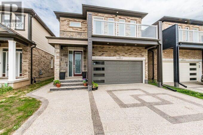 23 Saddlebrook Court, Kitchener