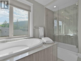 18451 Crystal Waters Road Unit# 16. Lake Country, British Columbia