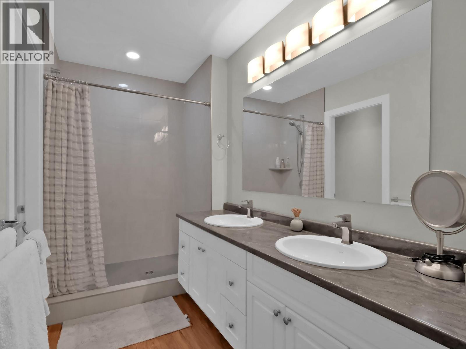 18451 Crystal Waters Road Unit# 16. Lake Country, British Columbia