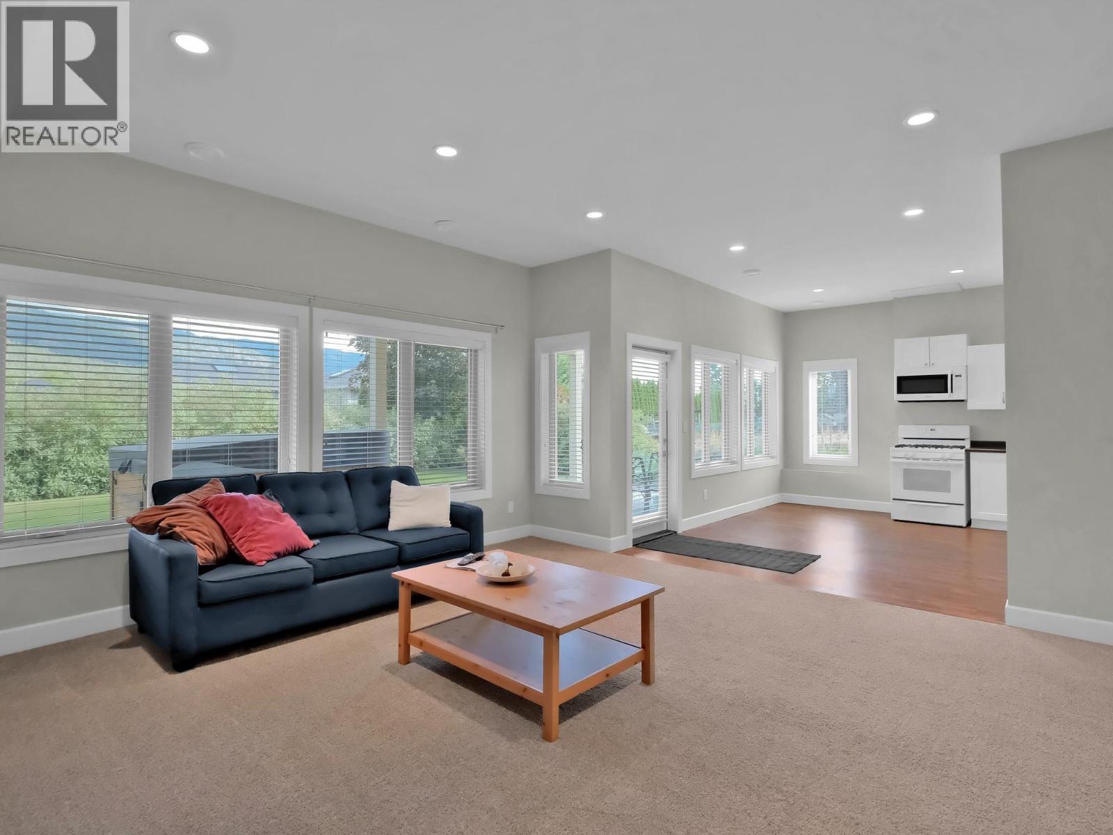 18451 Crystal Waters Road Unit# 16. Lake Country, British Columbia