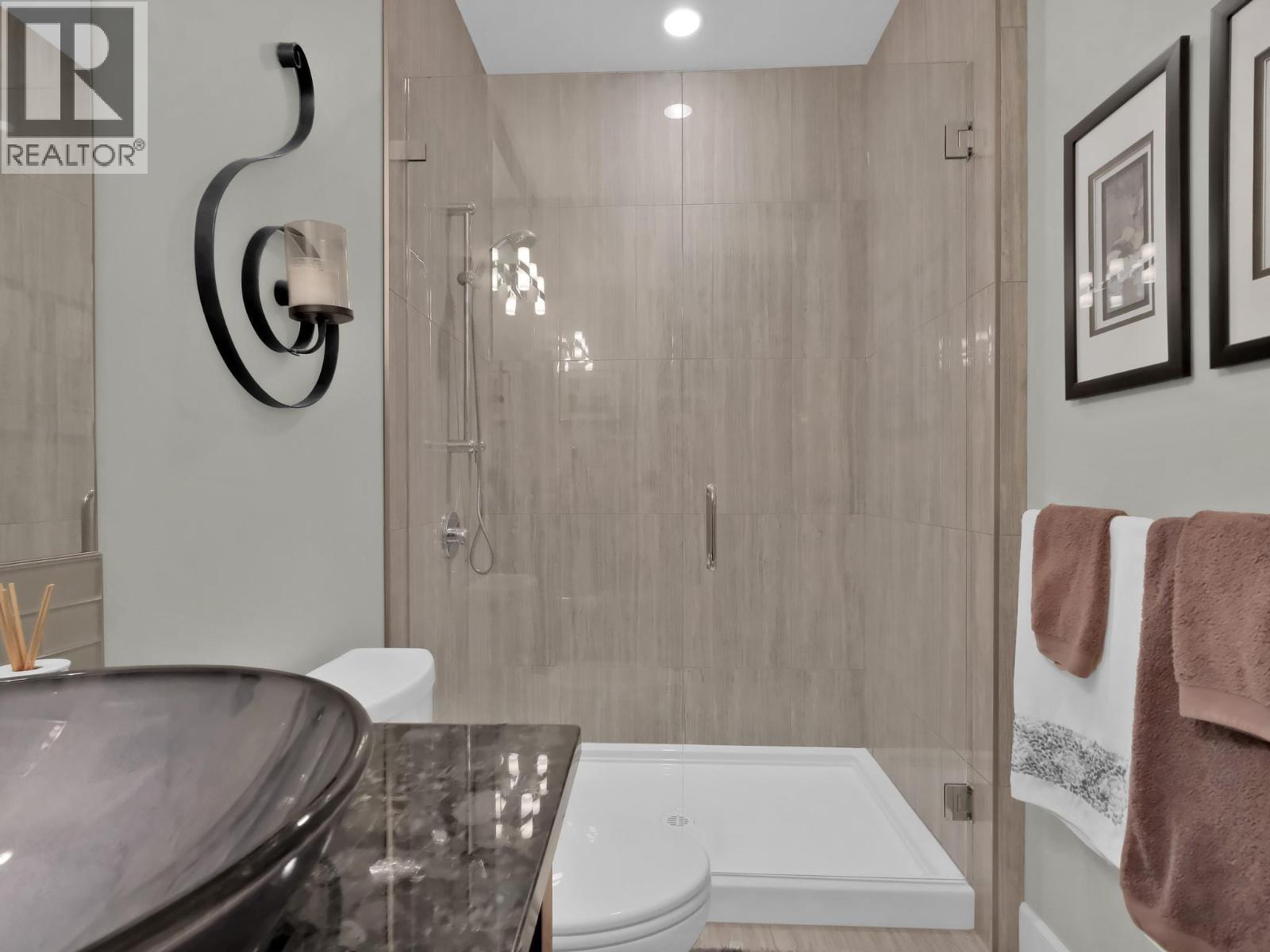 18451 Crystal Waters Road Unit# 16. Lake Country, British Columbia