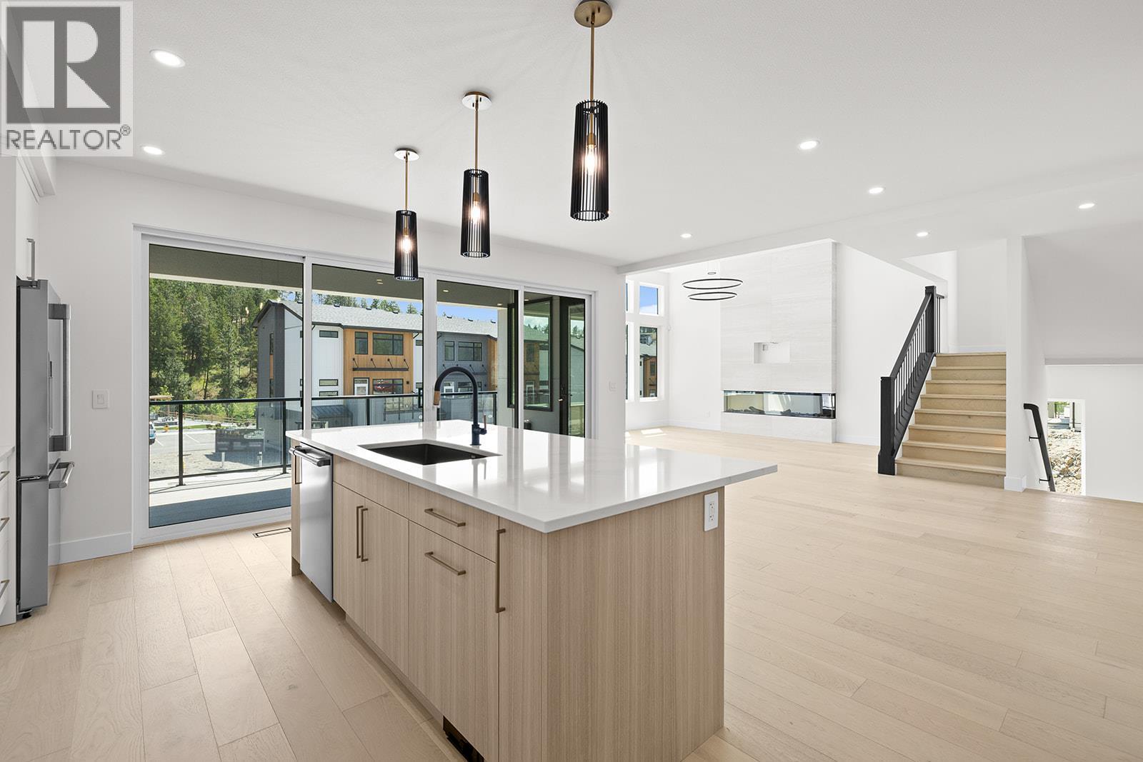 3462 Hilltown Close. Kelowna, British Columbia