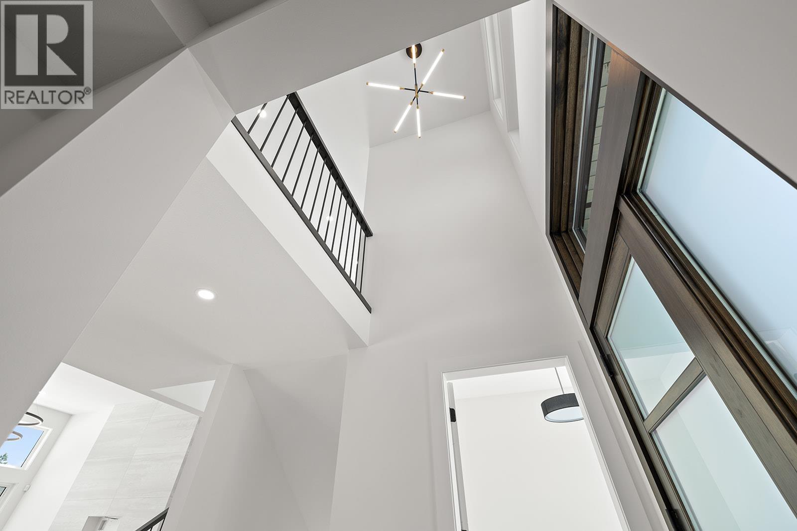 3462 Hilltown Close. Kelowna, British Columbia