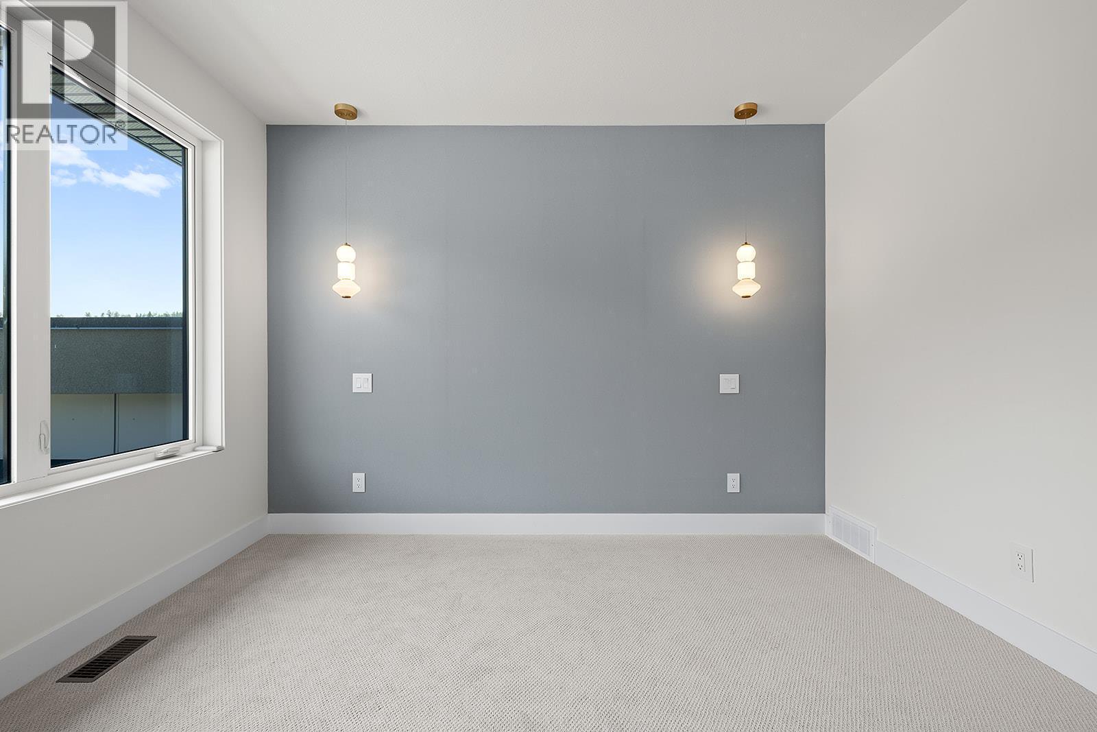 3462 Hilltown Close. Kelowna, British Columbia