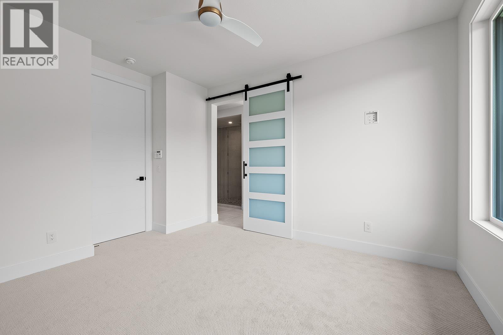 3462 Hilltown Close. Kelowna, British Columbia