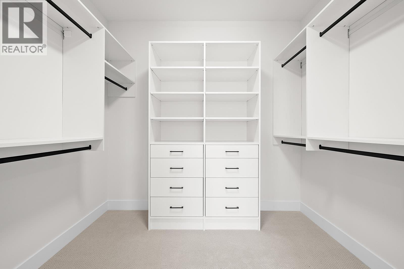 3462 Hilltown Close. Kelowna, British Columbia