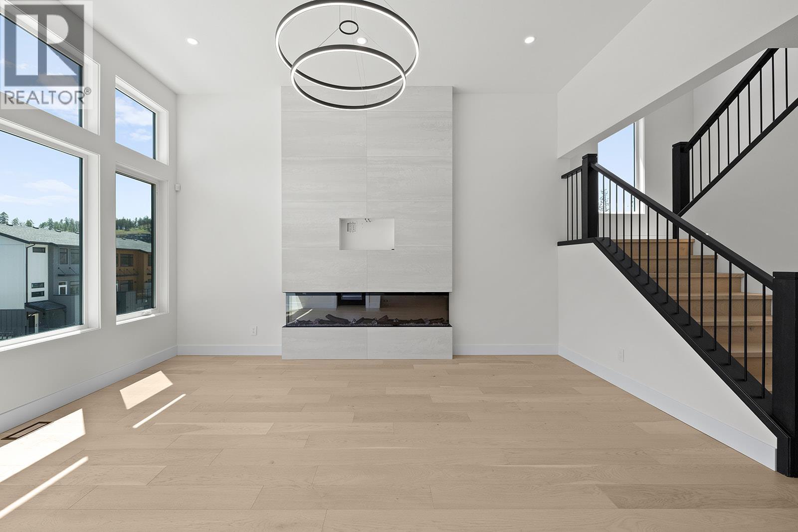 3462 Hilltown Close. Kelowna, British Columbia