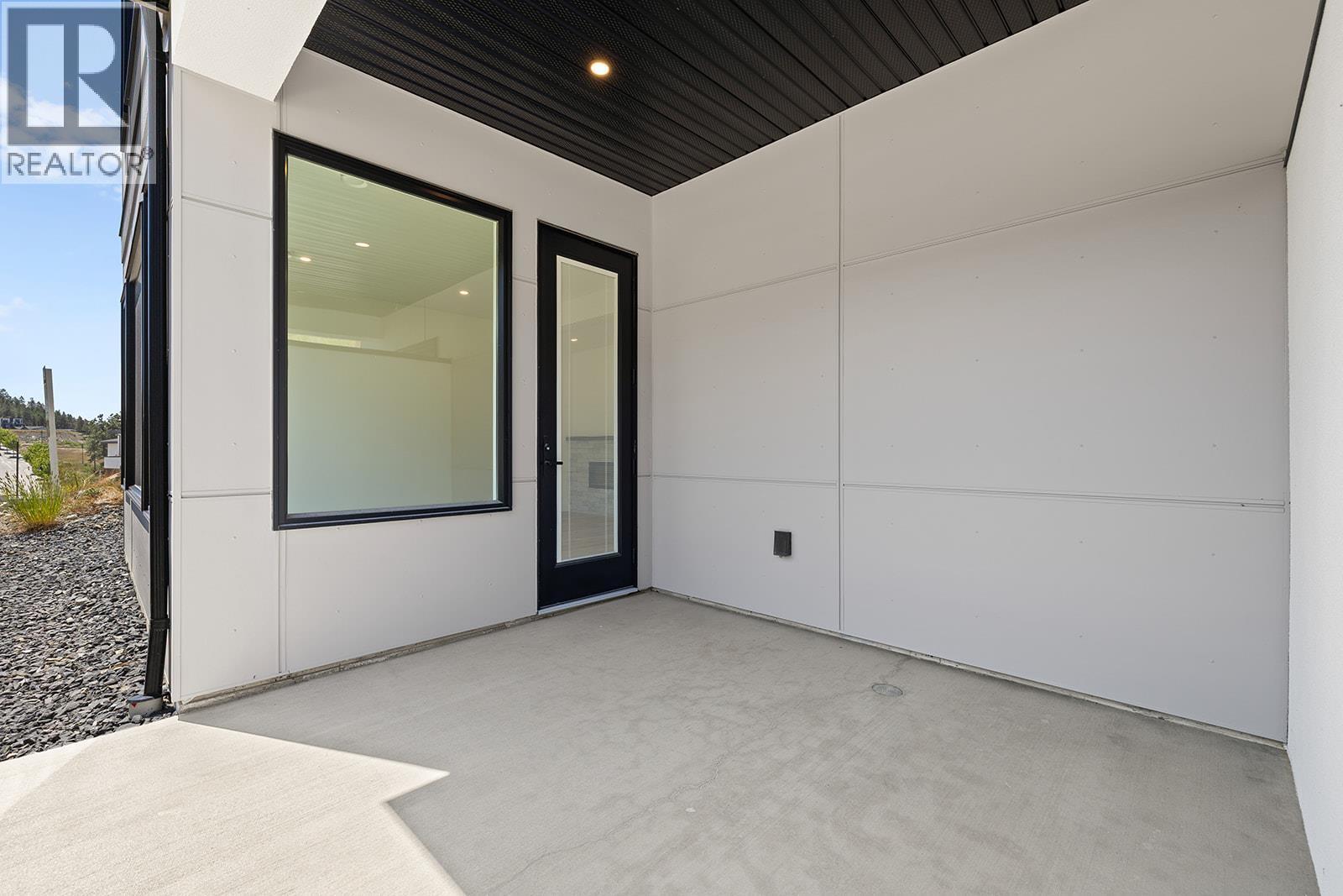 3462 Hilltown Close. Kelowna, British Columbia