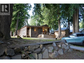 1079 Lundell Road Unit# 5. Revelstoke, British Columbia