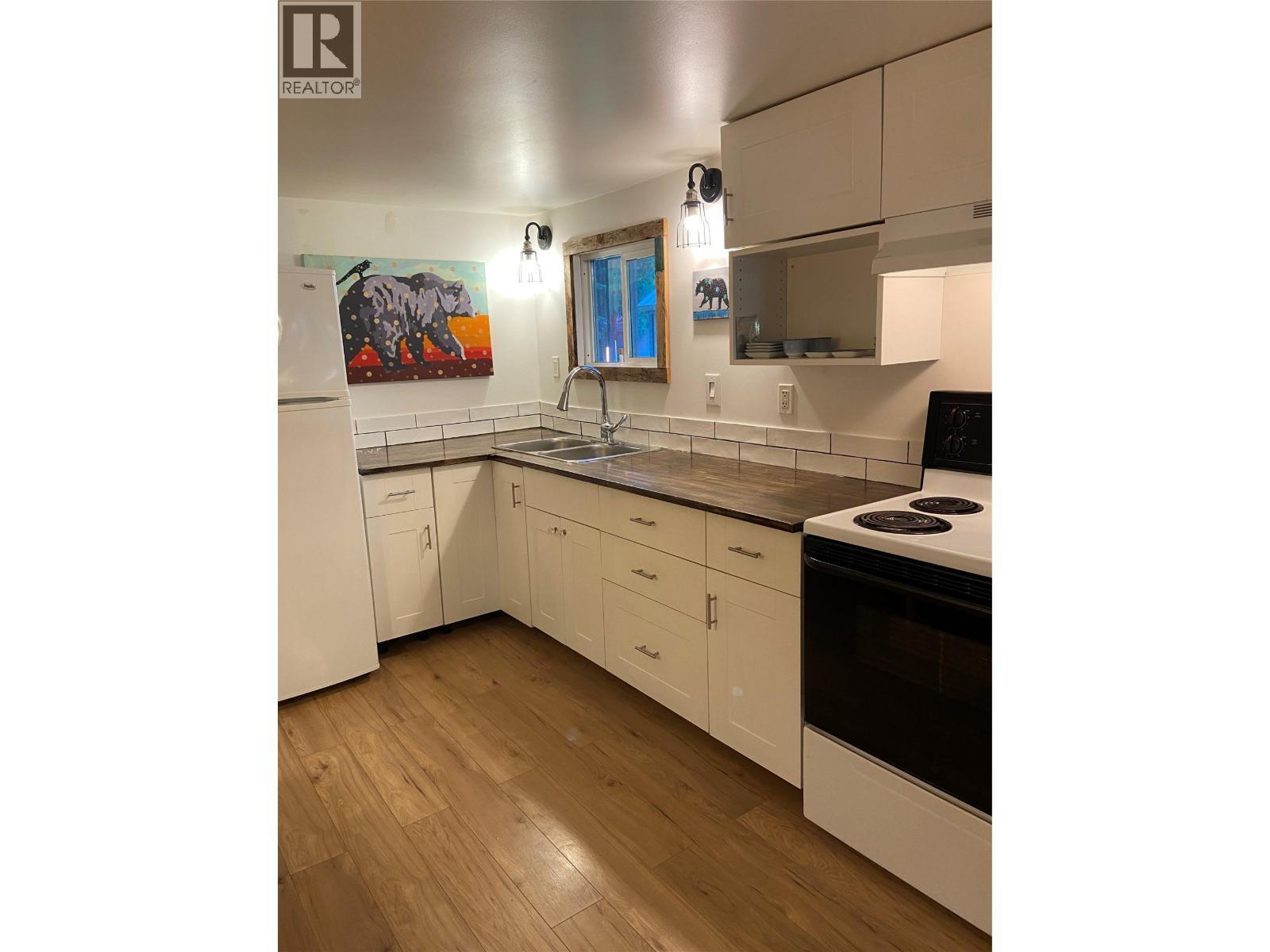 1079 Lundell Road Unit# 5. Revelstoke, British Columbia