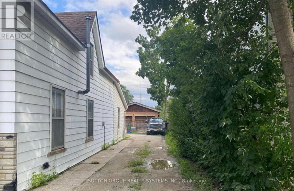 392 Pearl Street, Milton (om Old Milton)