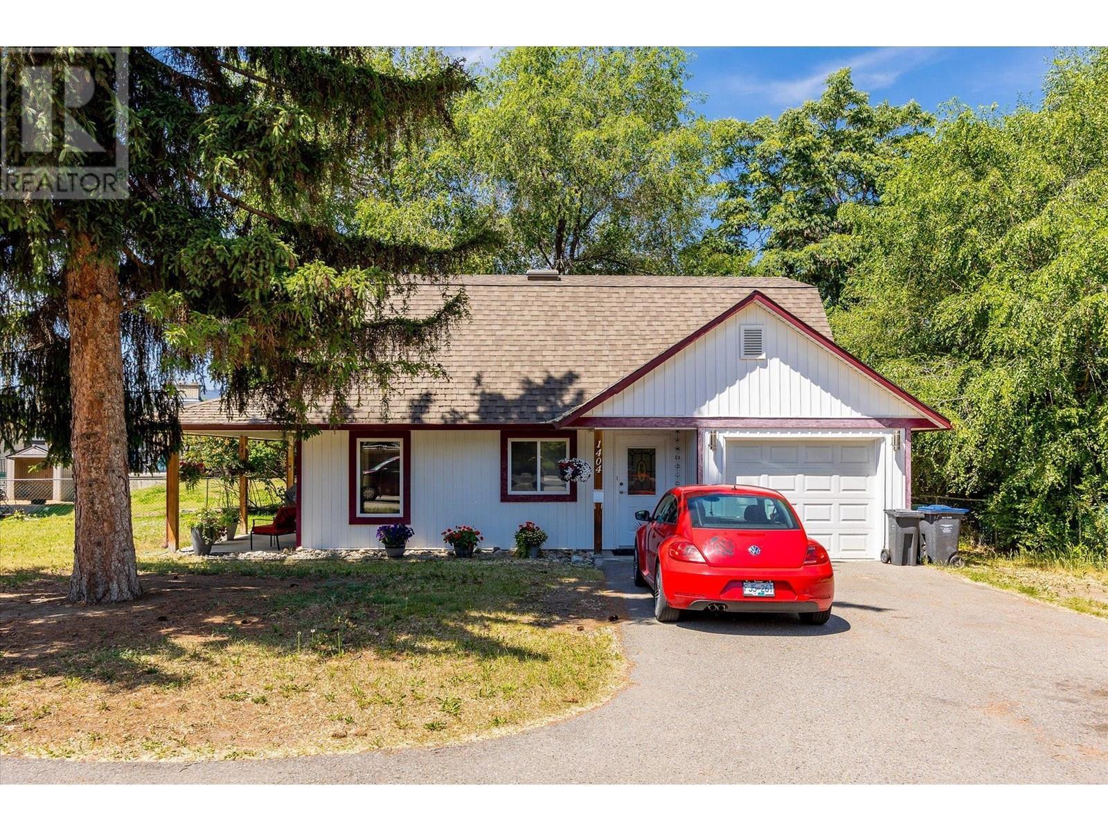 1404 Inkar Road. Kelowna, British Columbia