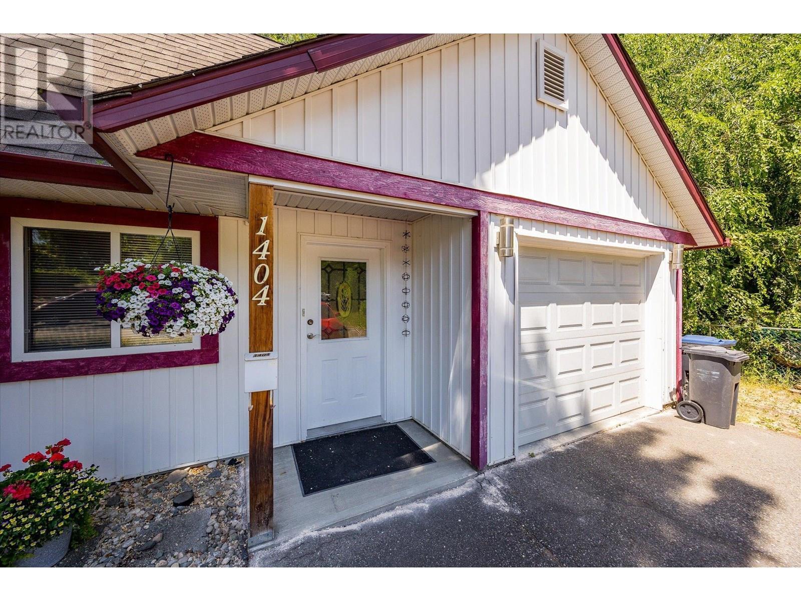 1404 Inkar Road. Kelowna, British Columbia