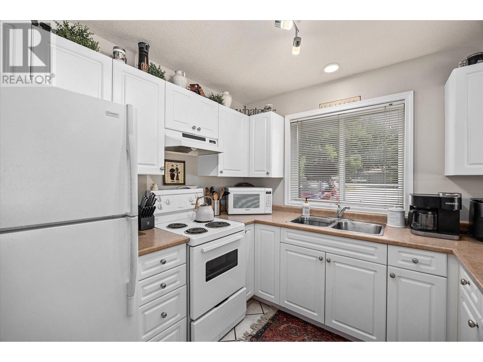 1404 Inkar Road. Kelowna, British Columbia