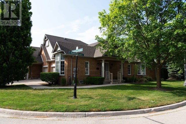 22 Magnolia Lane, Guelph (village By The Arboretum)