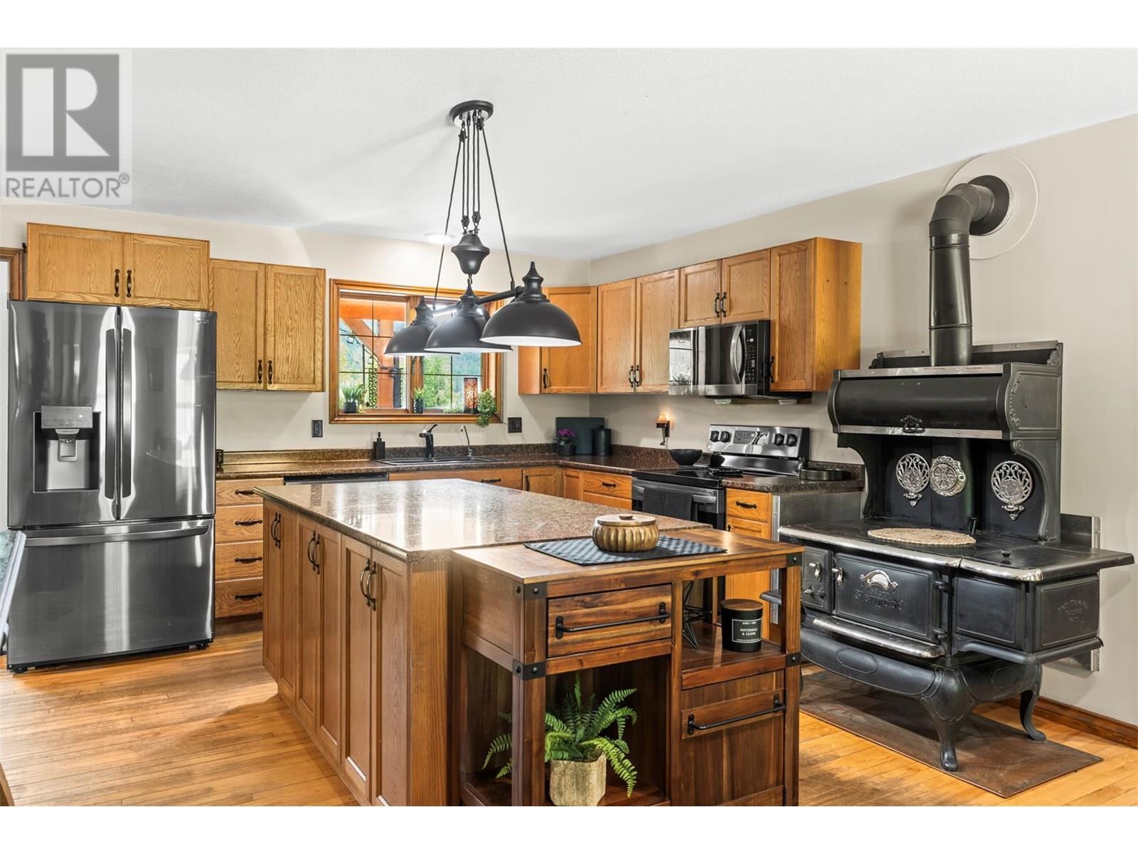 53 Cawley Road. Enderby, British Columbia