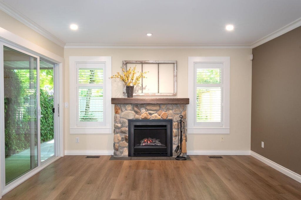 2 9045 Walnut Grove Drive, Langley