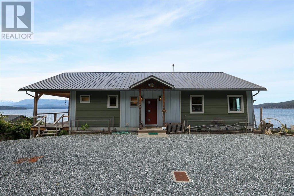 420 1st Street, Malcolm Island