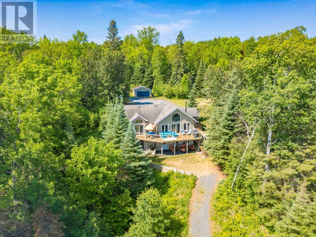 2-35 Poplar Bay, Kenora
