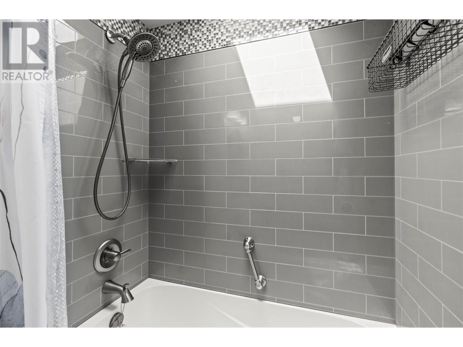 9020 Jim Bailey Road Unit# 48 Lot# 48. Kelowna, British Columbia