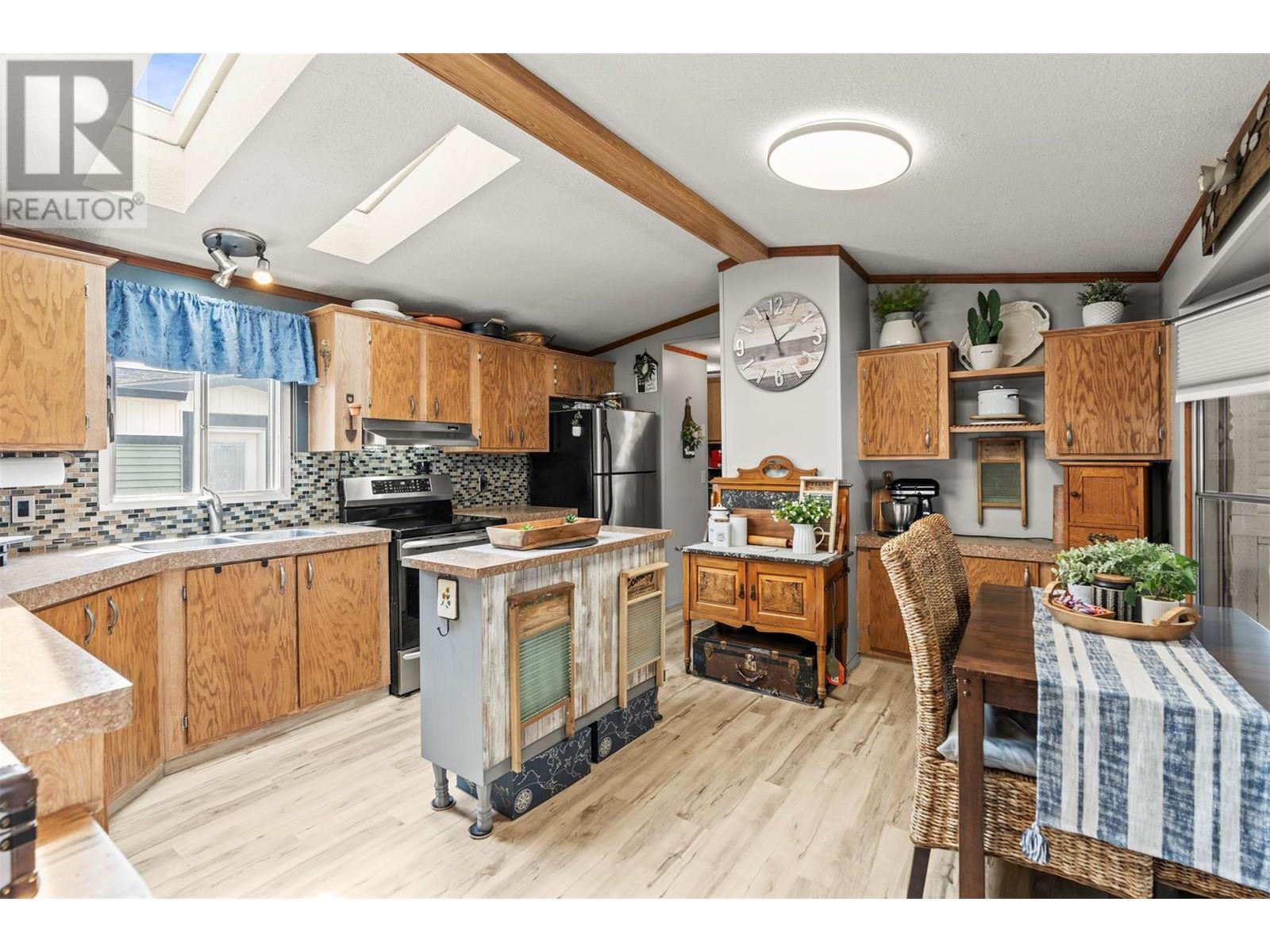 9020 Jim Bailey Road Unit# 48 Lot# 48. Kelowna, British Columbia