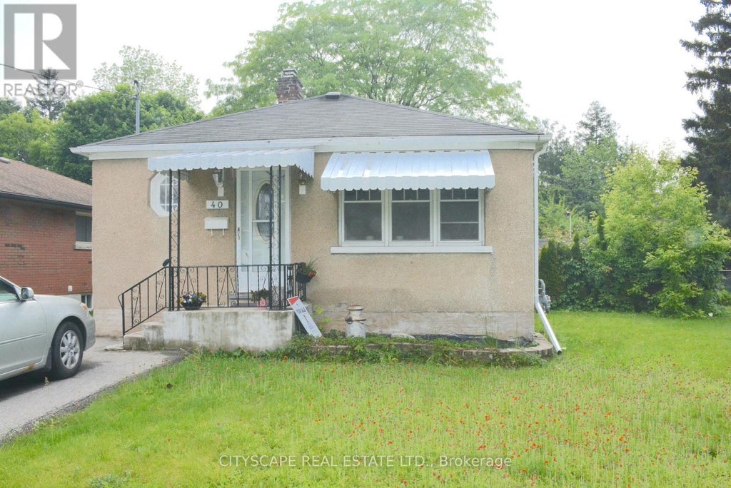 40 Elgin Street N, Cambridge