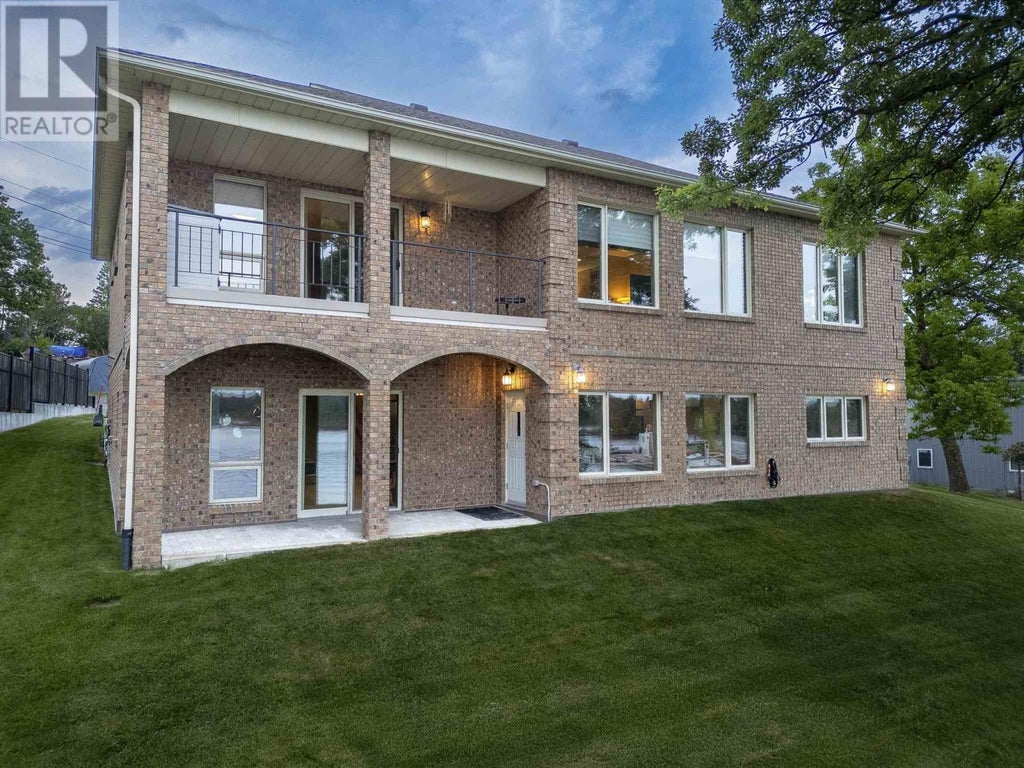 110 Lakeside Crescent, Kenora